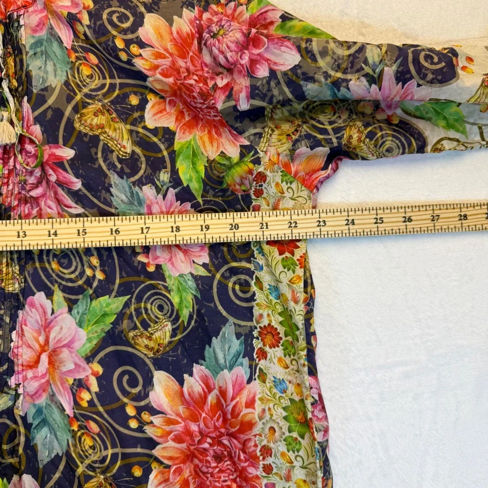 Johnny Was Silk Butterfly Cityscape Tunic Blouse XL Boho Embroidered Split Neck - Picture 3 of 7